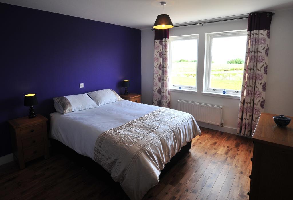 Hartaval & Baca Ruadh Appartement Staffin Buitenkant foto